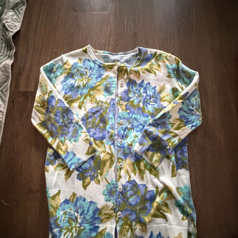 Floral Button-Up Cotton/rayon Cardigan - J Crew size s/m - 100% cotton